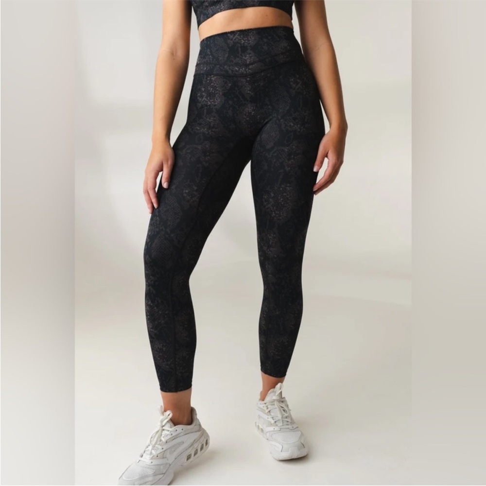 Revive serpent leggings vitality